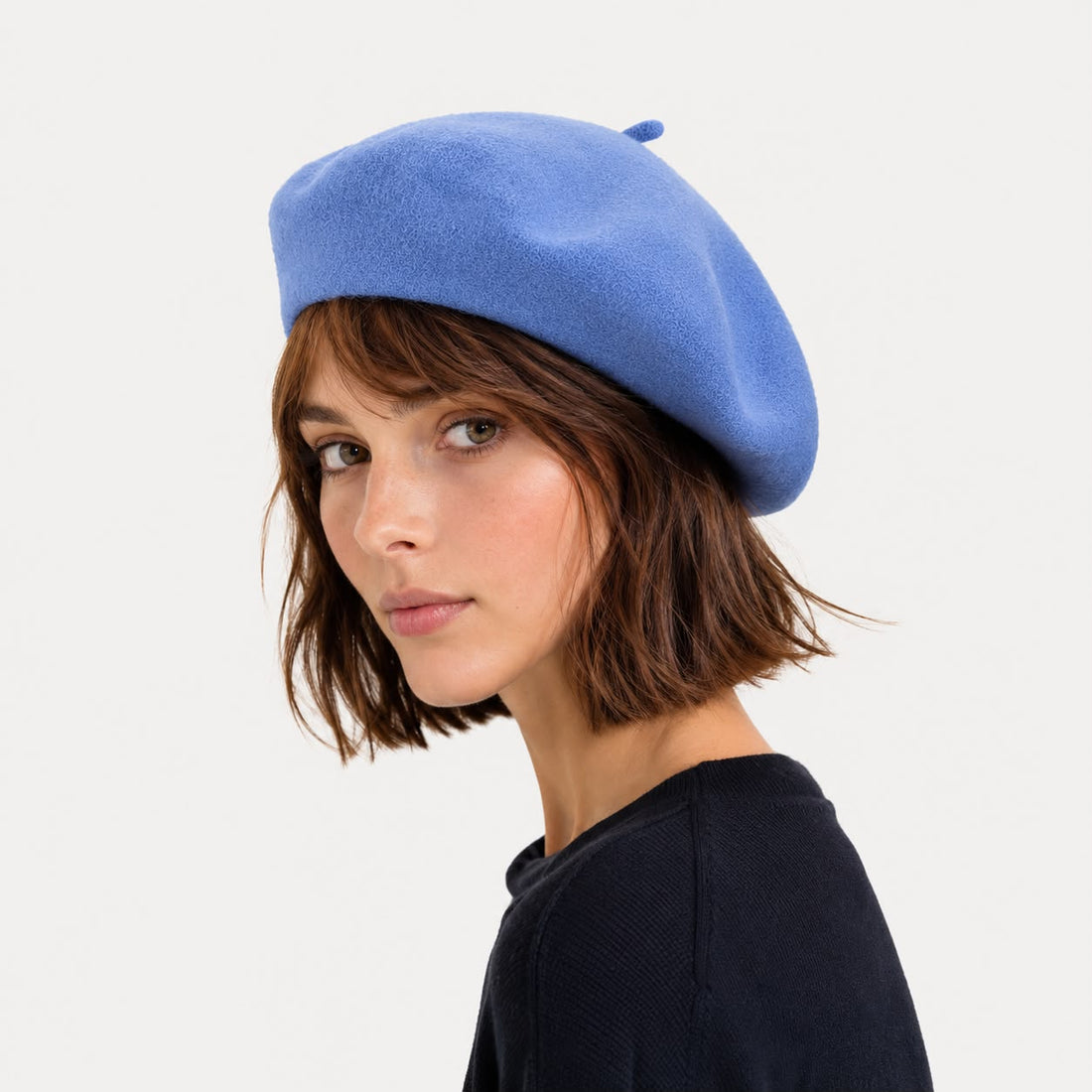Couleurs de béret tendance selon les saisons et les tenues