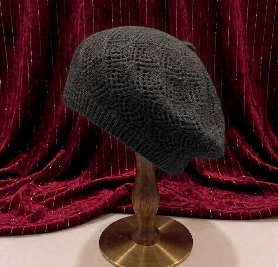 Béret Femme Gris Foncé en Acrylique – Bonnet Tricoté Léger Style Français