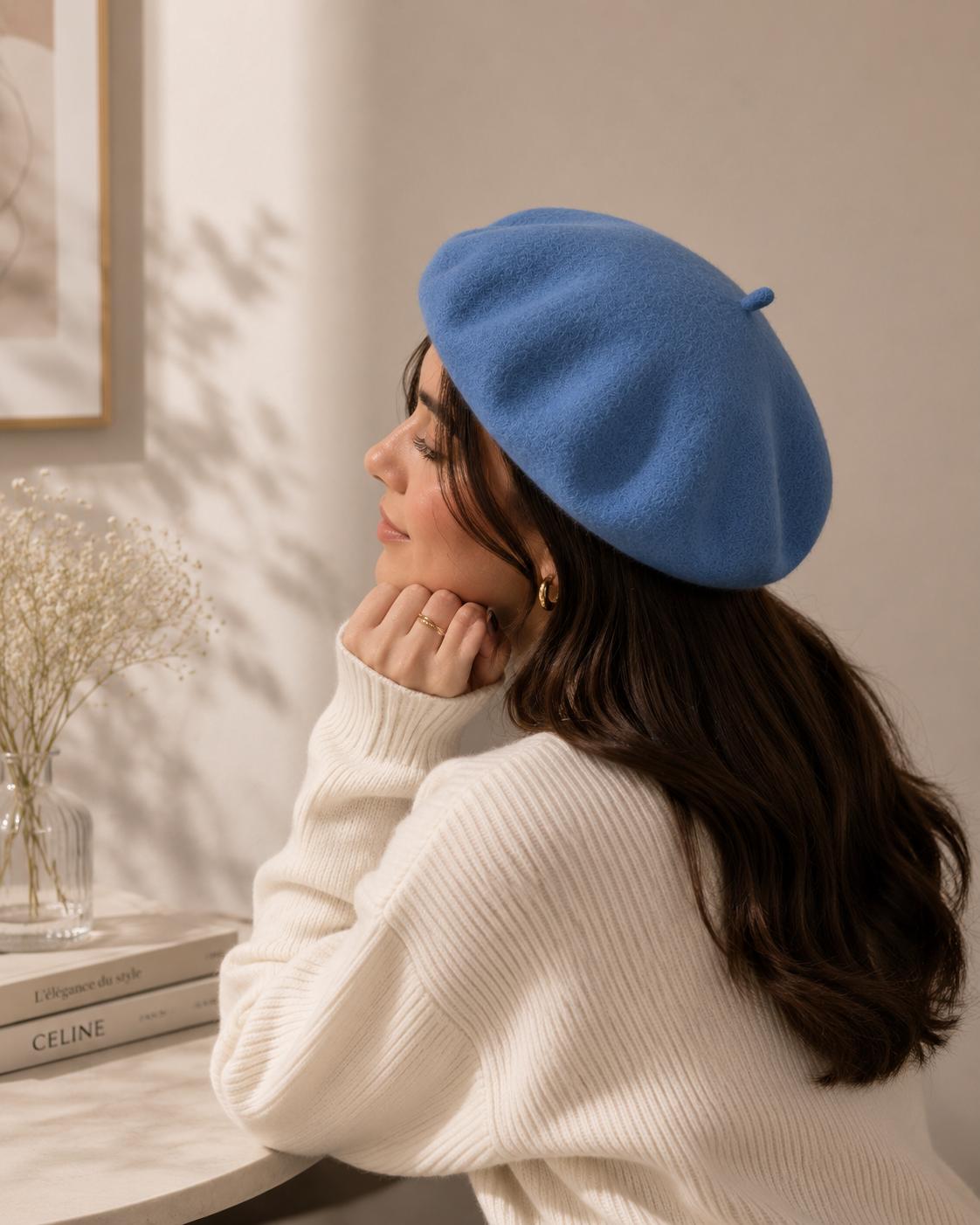 Béret Femme en Laine Bleu Ciel – Chapeau Français Doux Automne Hiver