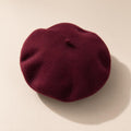 Béret Femme en Laine Bordeaux – Chapeau Français Chic Automne Hiver