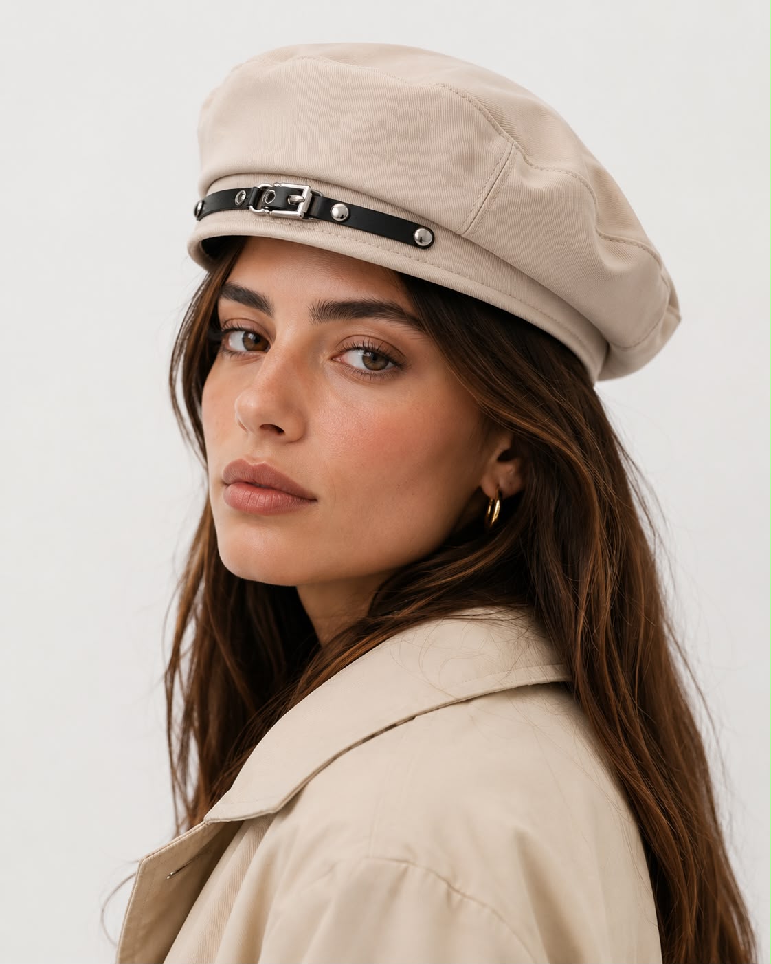 Béret femme beige à boucle – Chic et polyvalent
