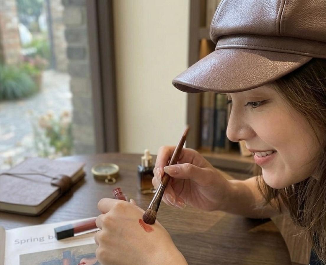 Casquette de peintre marron femme – Accessoire automne hiver vintage et élégant