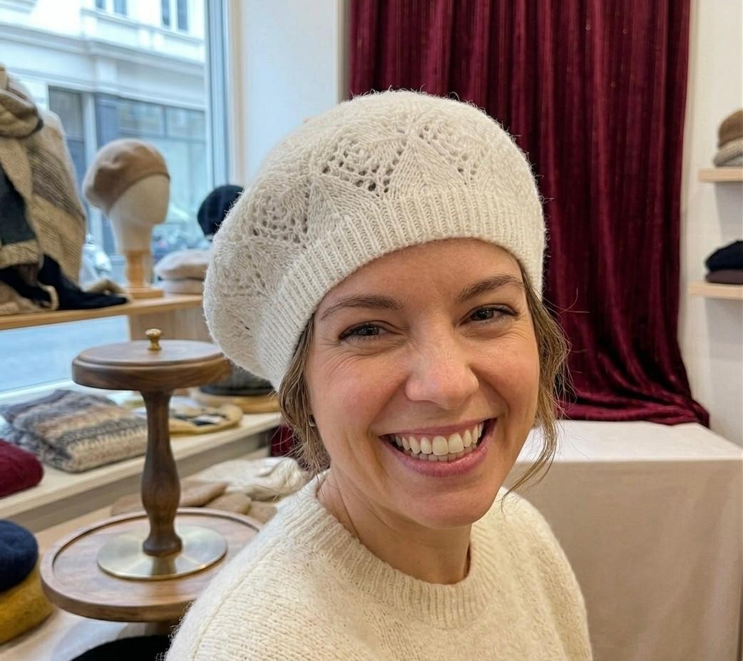 Béret Femme Beige en Acrylique – Bonnet Tricoté Léger Style Français
