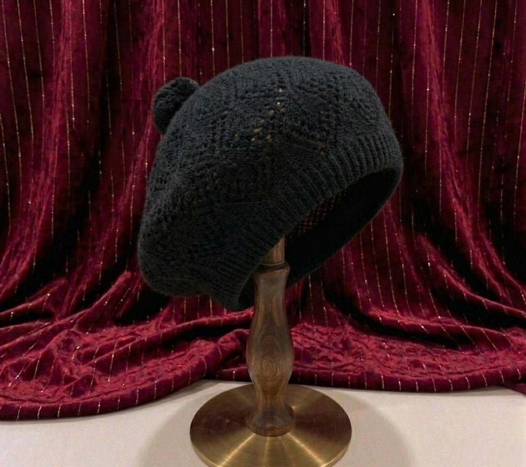 Béret Femme Noir en Acrylique – Bonnet Tricoté Léger Style Français