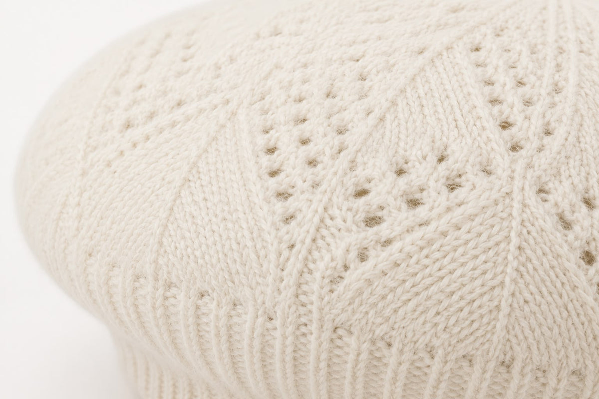Béret Femme Beige en Acrylique – Bonnet Tricoté Léger Style Français